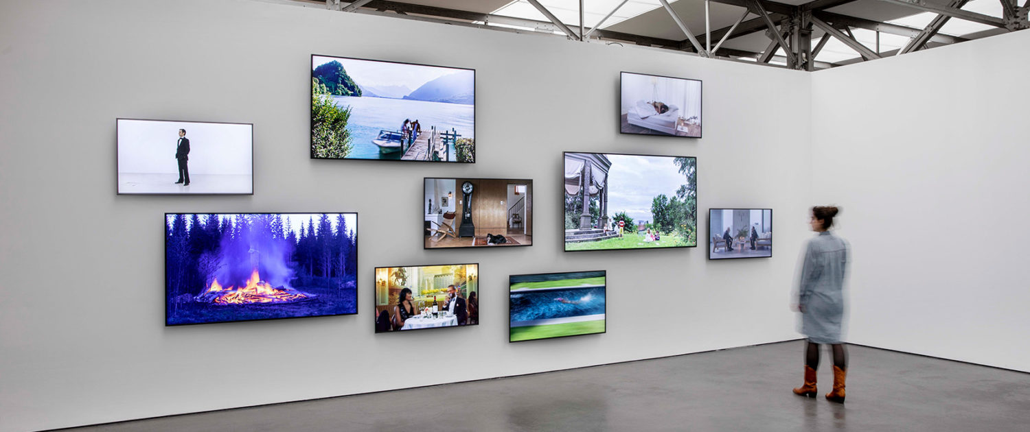 Zaaloverzicht_installation view_Ragnar Kjartansson in De Pont, Tilburg_photo Eddo Hartmann_01